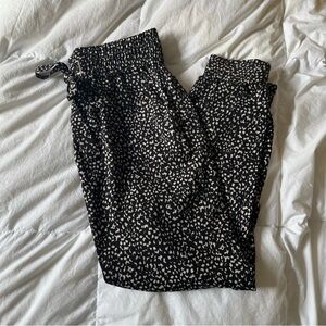 Dynamite dress joggers